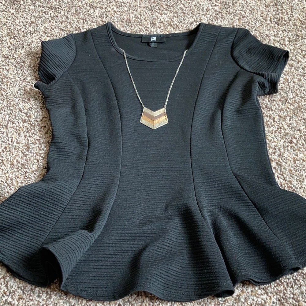 Elegant top!